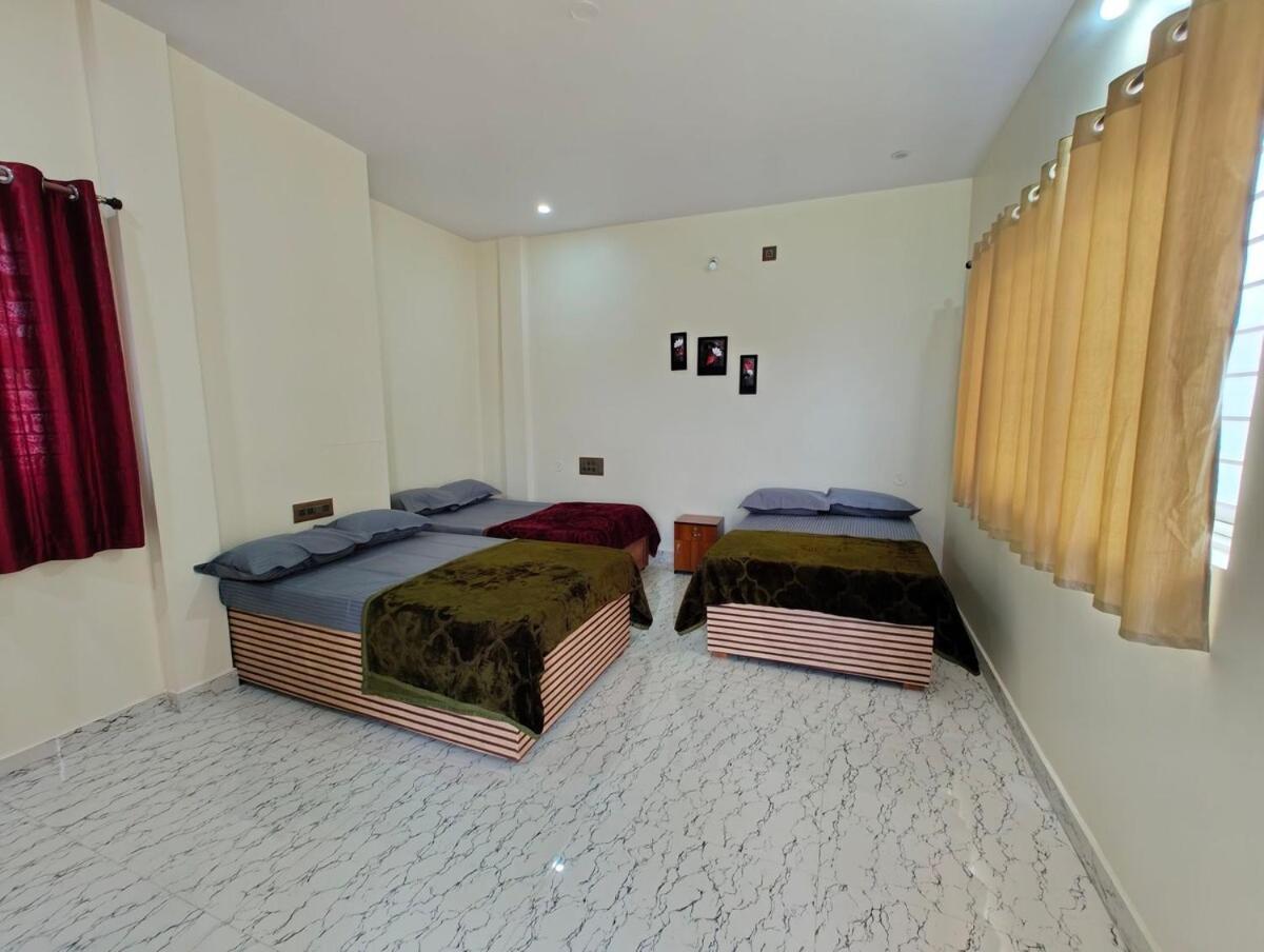 Galaxy Homestay 4Bhk Мисор Екстериор снимка